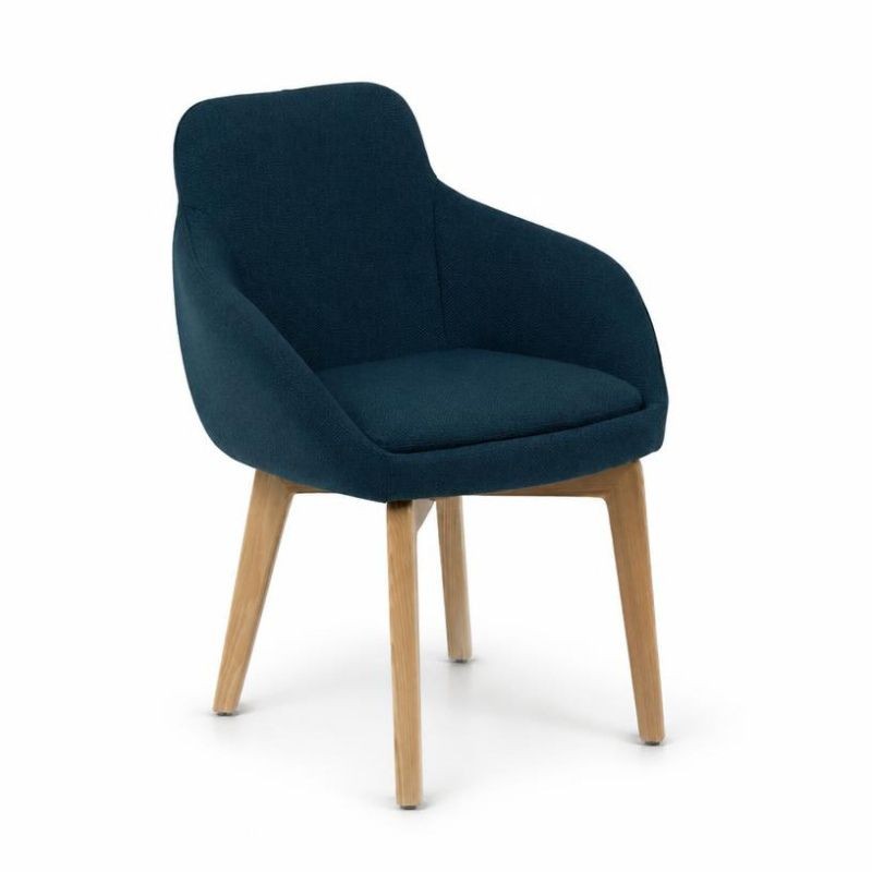 Fauteuil d'accueil Eucaly, piétement bois, tissu bleu - vue de 3/4