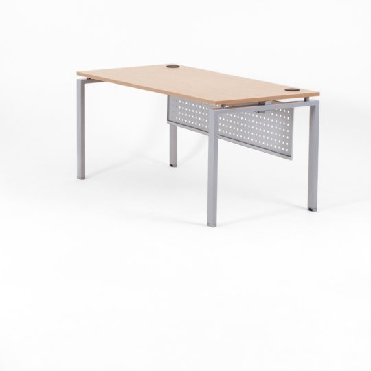 Bureau droit OPTIMUM, plateau chêne clair piétement aluminium