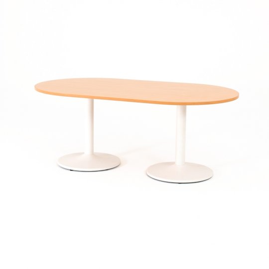 Table de réunion ovale ZETA L.190 cm en coloris hêtre Table de réunion ovale ZETA L.190 cm en coloris hêtre