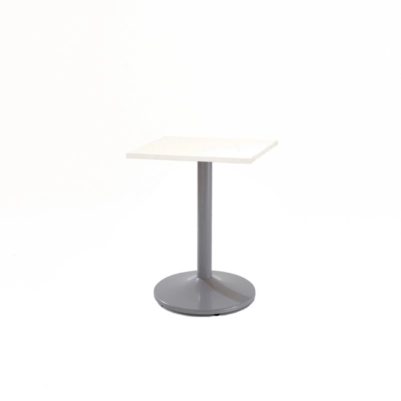 Table de pause KAF, plateau carré blanc, piétement en inox brossé avec 2 chaises IPSY orange