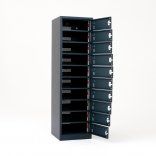 Armoire sécurisée pour ordinateurs portables, 10 casiers, ouverte