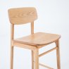 Tabouret haut EKU, en bois, zoom sur l'assise