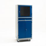 Armoire informatique mobile fermée