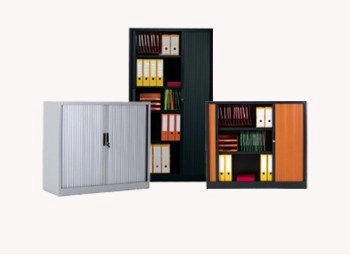 Armoire à rideaux